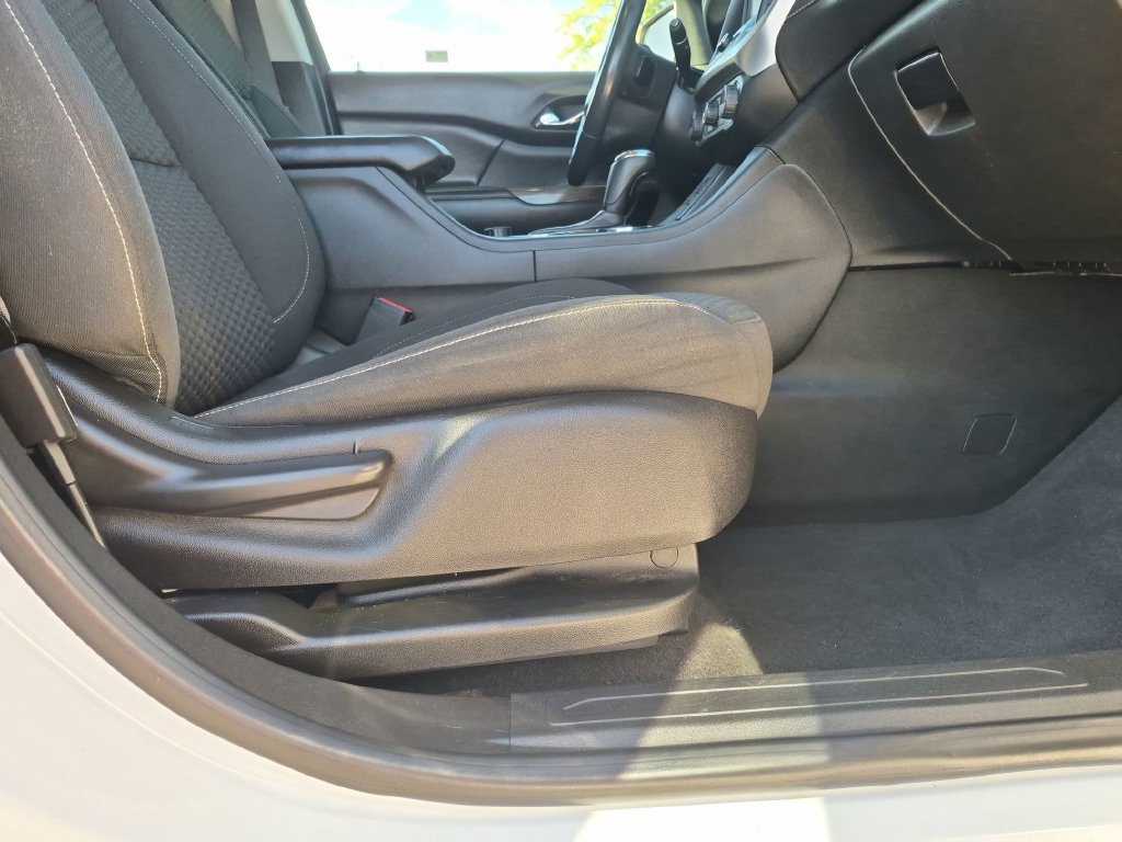 Certified 2017 GMC Acadia SLE AWD/4WD image 25