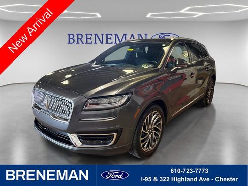 Used 2020 Lincoln Nautilus Reserve image 1