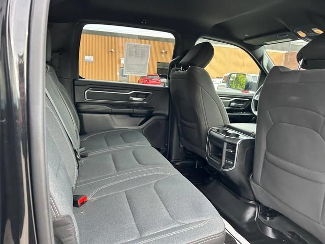Used 2022 RAM 1500 Big Horn AWD/4WD image 28