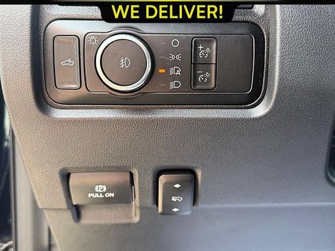 Used 2023 Ford F350 Lariat w/ Lariat Ultimate Package AWD/4WD image 11
