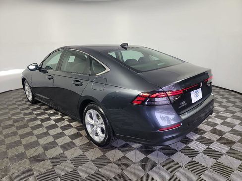 Certified 2025 Honda Accord LX image 10