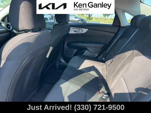 Certified 2024 Kia Forte LXS w/ LXS Technology Package FWD image 10