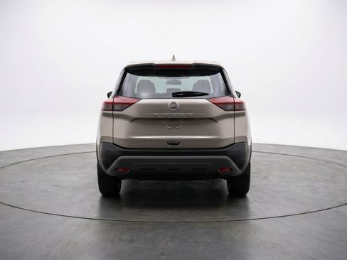 Used 2025 Nissan Rogue SV AWD/4WD image 7