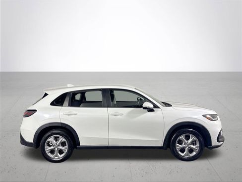 Certified 2023 Honda HR-V LX image 6