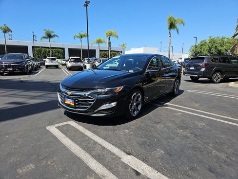 Used 2023 Chevrolet Malibu LT FWD image 3