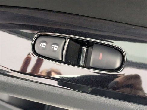 Used 2023 Nissan Altima 2.5 SV image 33