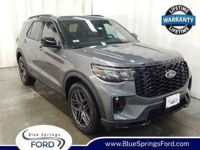 New 2025 Ford Explorer ST-Line w/ Premium Package