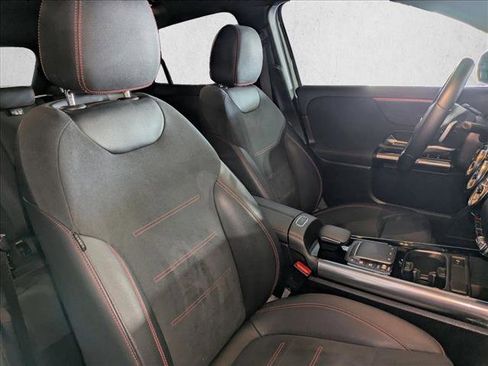 Certified 2022 Mercedes-Benz GLA 250 image 22