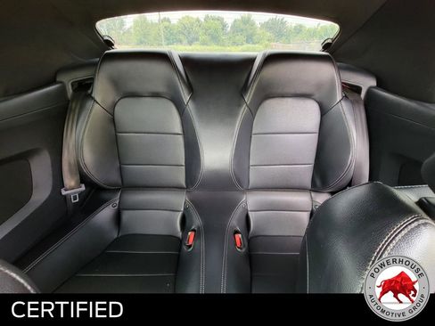 Used 2022 Ford Mustang Premium RWD image 18