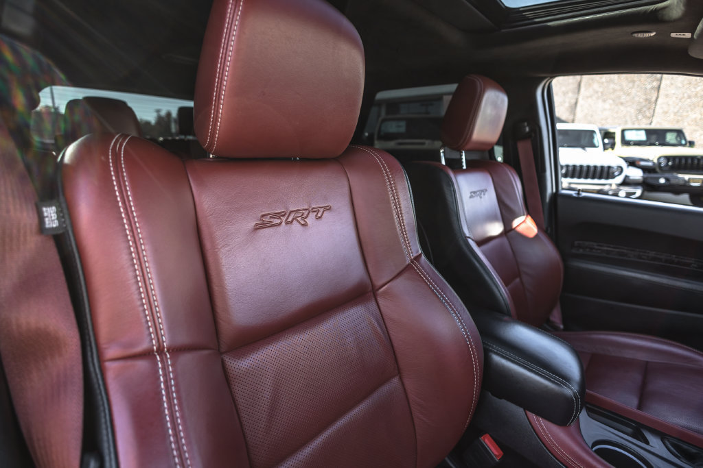 Used 2022 Dodge Durango SRT w/ SRT Interior Appearance Group AWD/4WD image 28