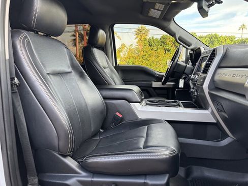 Used 2021 Ford F250 Lariat w/ Lariat Value Package AWD/4WD image 31