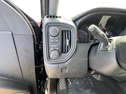 New 2026 Chevrolet Silverado 1500 Custom AWD/4WD image 11