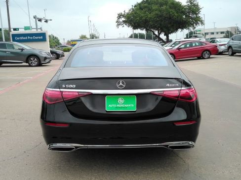 Used 2022 Mercedes-Benz S 580 4MATIC Sedan image 9