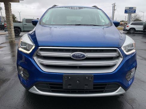 Used 2017 Ford Escape SE w/ Equipment Group 201A image 8