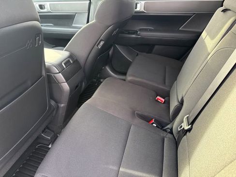 Used 2026 Hyundai Santa Fe SE FWD image 17