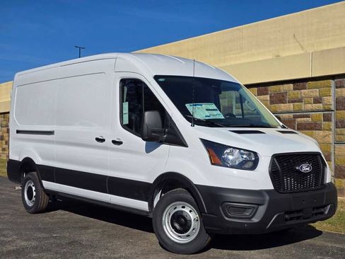 New 2026 Ford Transit 250 148 Medium Roof image 3