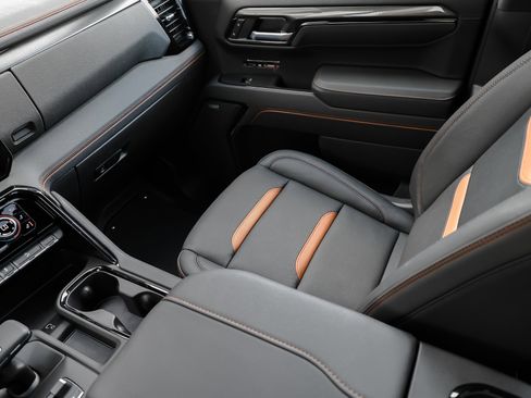 New 2026 GMC Sierra 1500 AT4 w/ AT4 Premium Package image 34