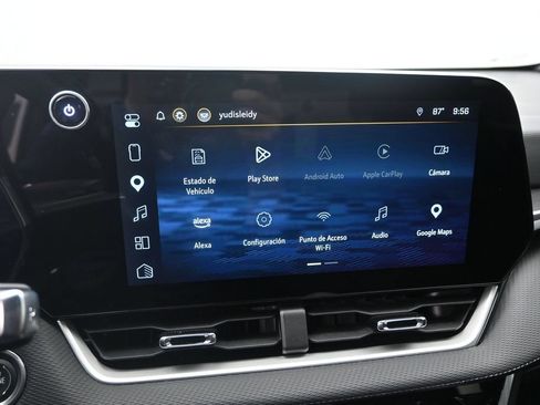 Used 2025 Chevrolet Equinox LT w/ Safety and Technology Package FWD image 14