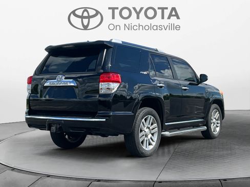 Used 2010 Toyota 4Runner Limited AWD/4WD image 5