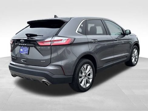 Used 2024 Ford Edge Titanium image 5