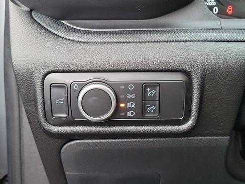 Used 2023 Ford Explorer 2WD image 11