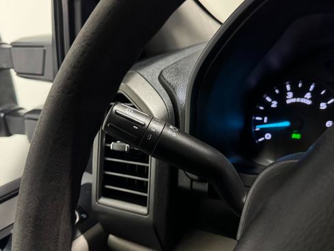 Used 2018 Ford F250 XL w/ Power Equipment Group AWD/4WD image 25
