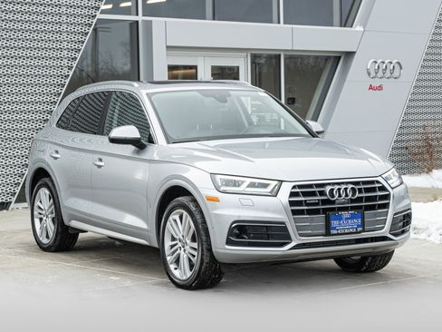 Used 2019 Audi Q5 Prestige image 2