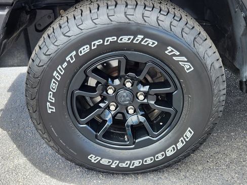 Used 2018 RAM 1500 Rebel w/ Luxury Group AWD/4WD image 14