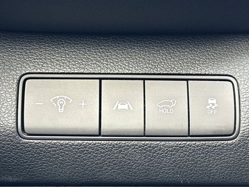 Used 2023 Hyundai Santa Fe SEL image 12