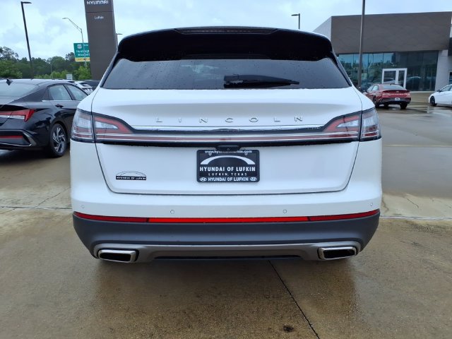 Used 2023 Lincoln Nautilus Reserve FWD image 3