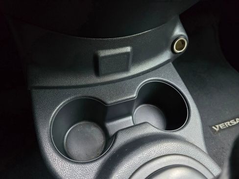 Used 2017 Nissan Versa S Plus image 28