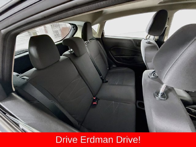 Used 2017 Ford Fiesta SE FWD image 26