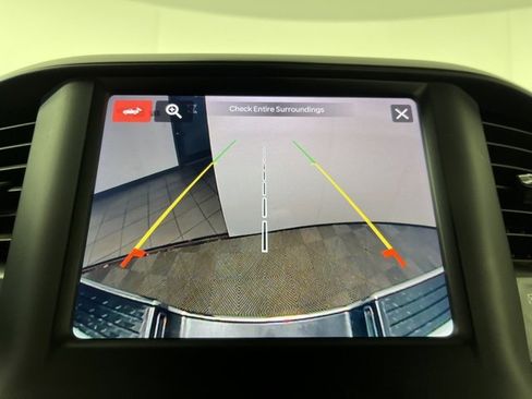 Used 2024 RAM 2500 Big Horn image 30