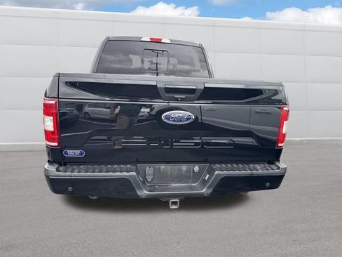 Used 2018 Ford F150 XLT w/ Equipment Group 302A Luxury AWD/4WD image 4