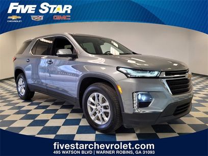 Used 2023 Chevrolet Traverse LS w/ Safety Package