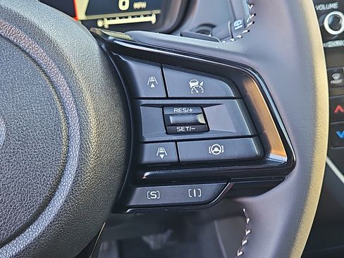 Certified 2025 Subaru Forester Premium image 18