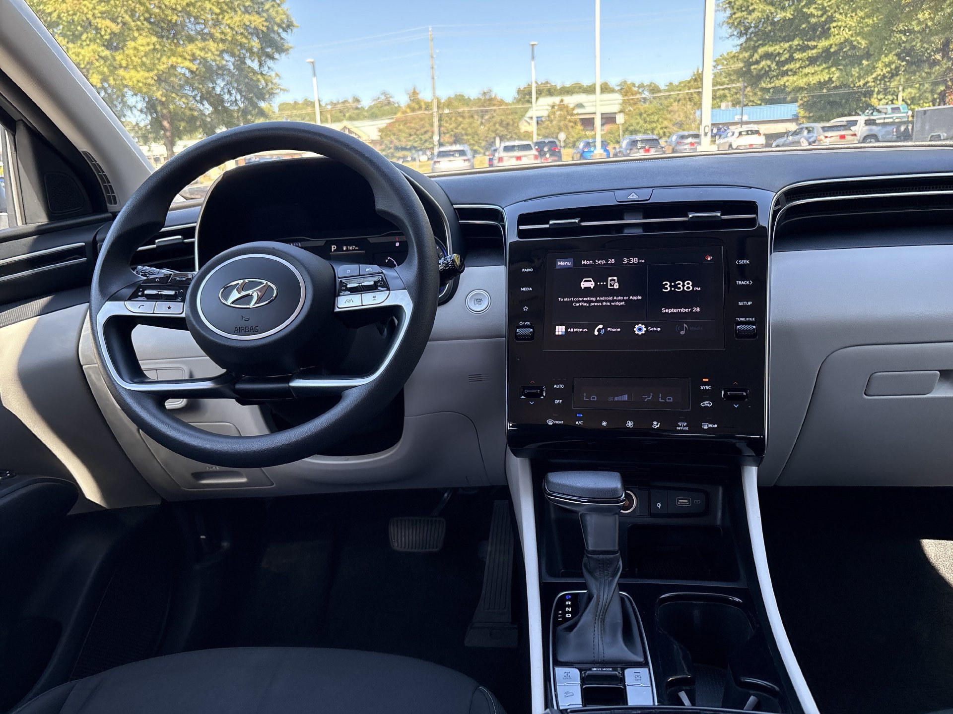Used 2024 Hyundai Tucson SEL AWD/4WD image 3