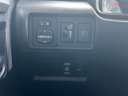 Used 2022 Toyota 4Runner SR5 RWD image 13