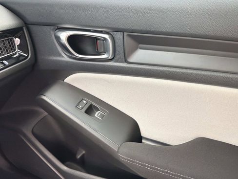 Used 2022 Honda Civic LX image 18