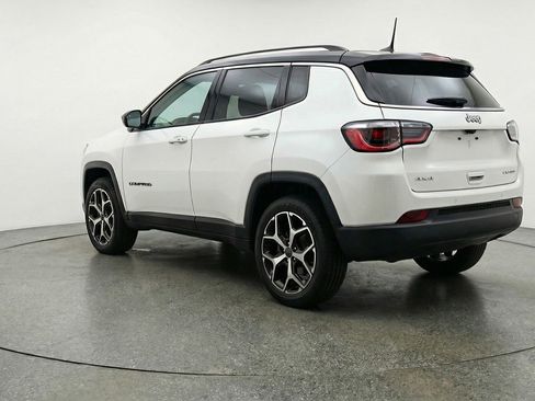 Used 2025 Jeep Compass Limited AWD/4WD image 6