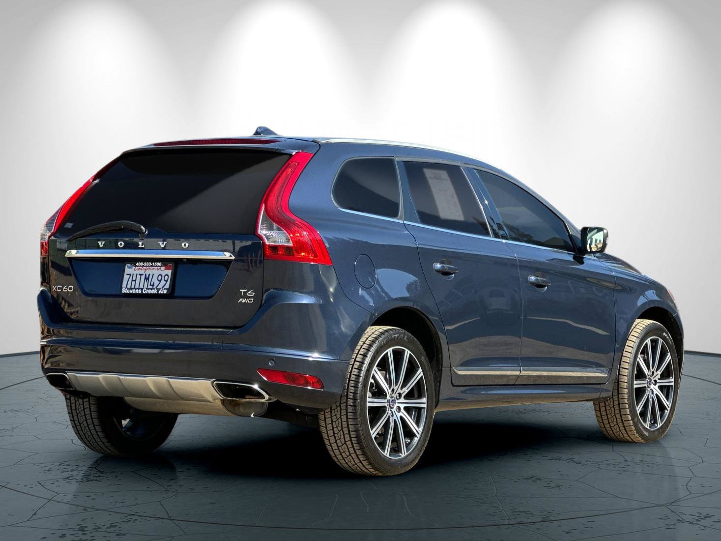 Used 2015 Volvo XC60 T6 Platinum AWD/4WD image 4