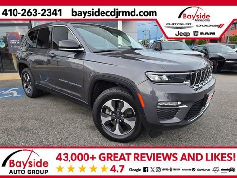 Used 2023 Jeep Grand Cherokee 4WD 4xe image 1