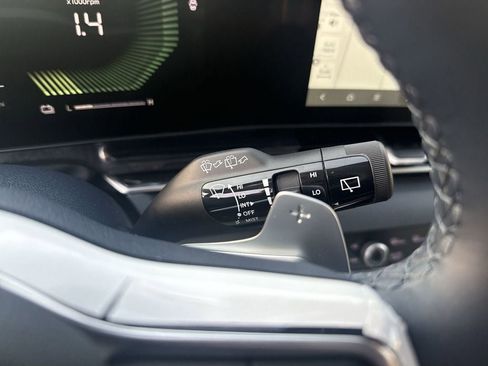 New 2026 Kia Carnival EX image 21