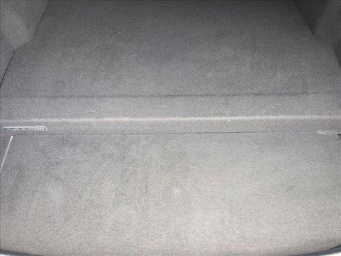 Certified 2017 Mercedes-Benz C 350e Sedan image 6