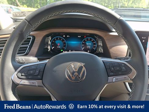 Used 2026 Volkswagen Atlas SE AWD/4WD image 18