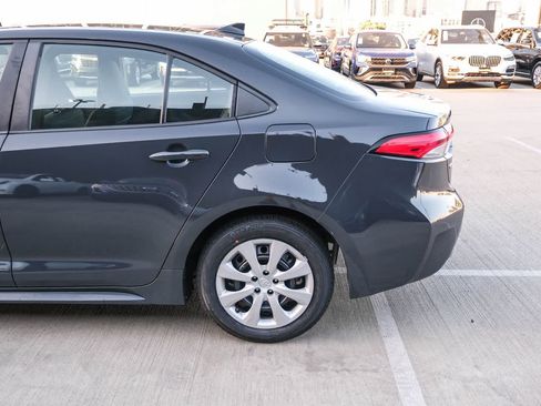 Certified 2024 Toyota Corolla LE FWD image 8