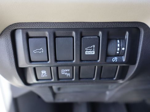 Used 2019 Subaru Ascent Touring w/ Popular Package #2A image 19