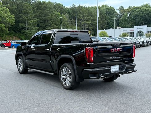 Used 2024 GMC Sierra 1500 Denali AWD/4WD image 3