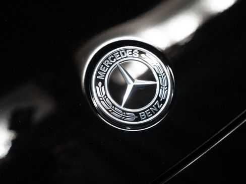 Used 2026 Mercedes-Benz GLB 250 image 32