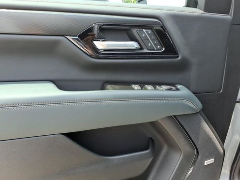 New 2026 GMC Yukon AT4 w/ AT4 Premium Plus Package AWD/4WD image 13
